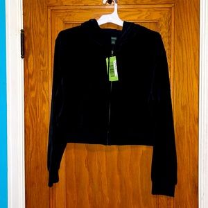 XL black velour cropped zip up hoodie by Wild Fable